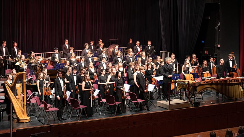 Bilder vom Landesjugendsinfonieorchester in Oberursel am 1. Mai 2022