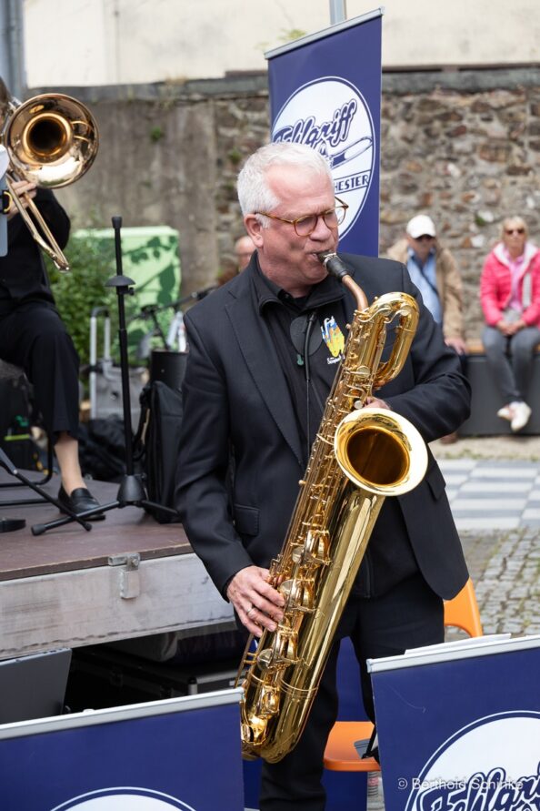 Fehlgriff Orchester Saxofon Solo
